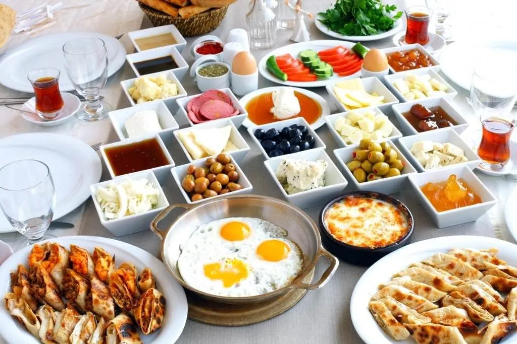 Serpme Kahvaltı